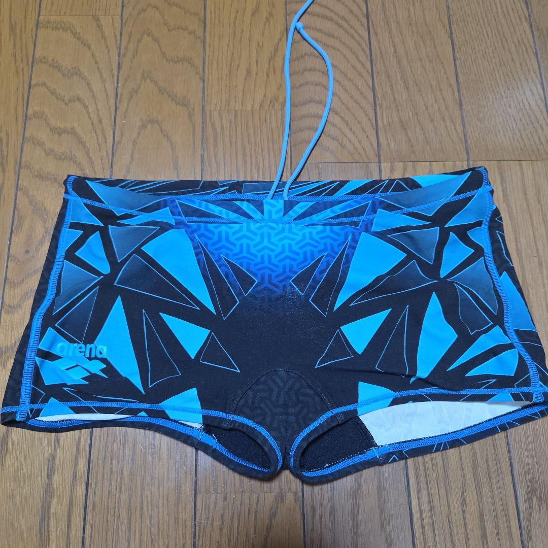ファッションファッション - arena 競泳水着 青/黒 幾何学模様 K107581241