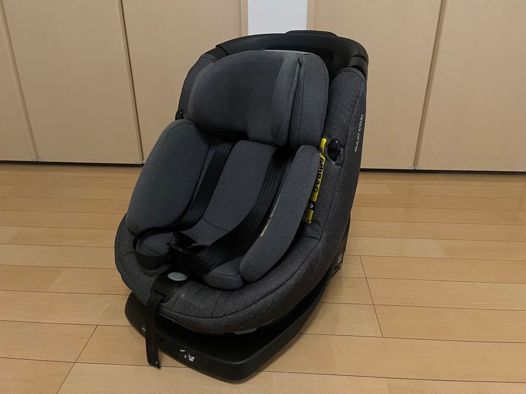 マキシコシ アクシスフィックスプラス ISOFIX チャイルドシート