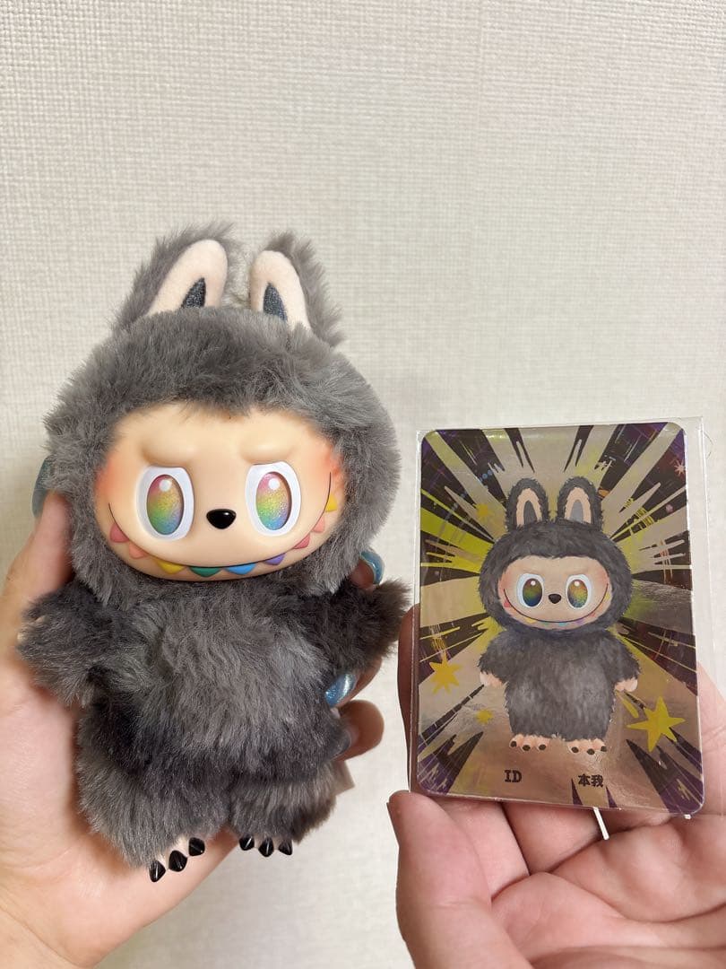 Labubu Big into energy ラブブ シークレット