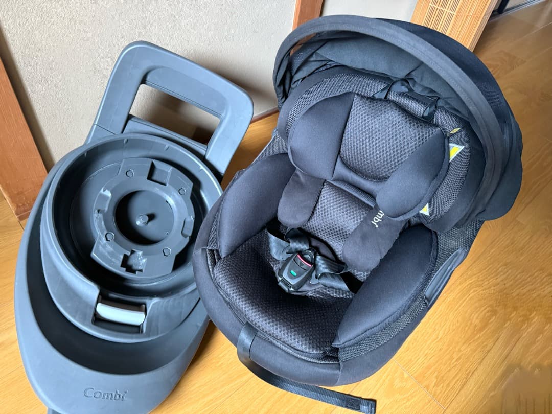 コンビ THE S plus ISOFIX エッグショック ZB-750 チャイルドシート