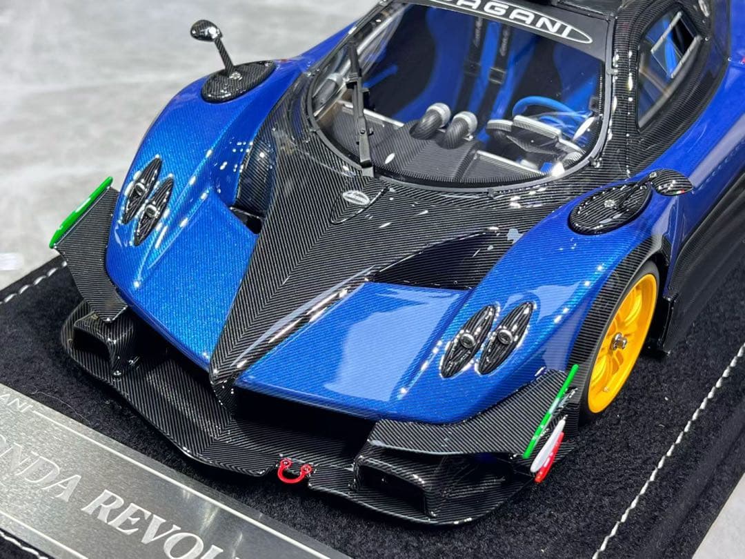 新発売入手困難 HH モデル 1/18 パガーニ Zonda R evoミニカー - メルカリ