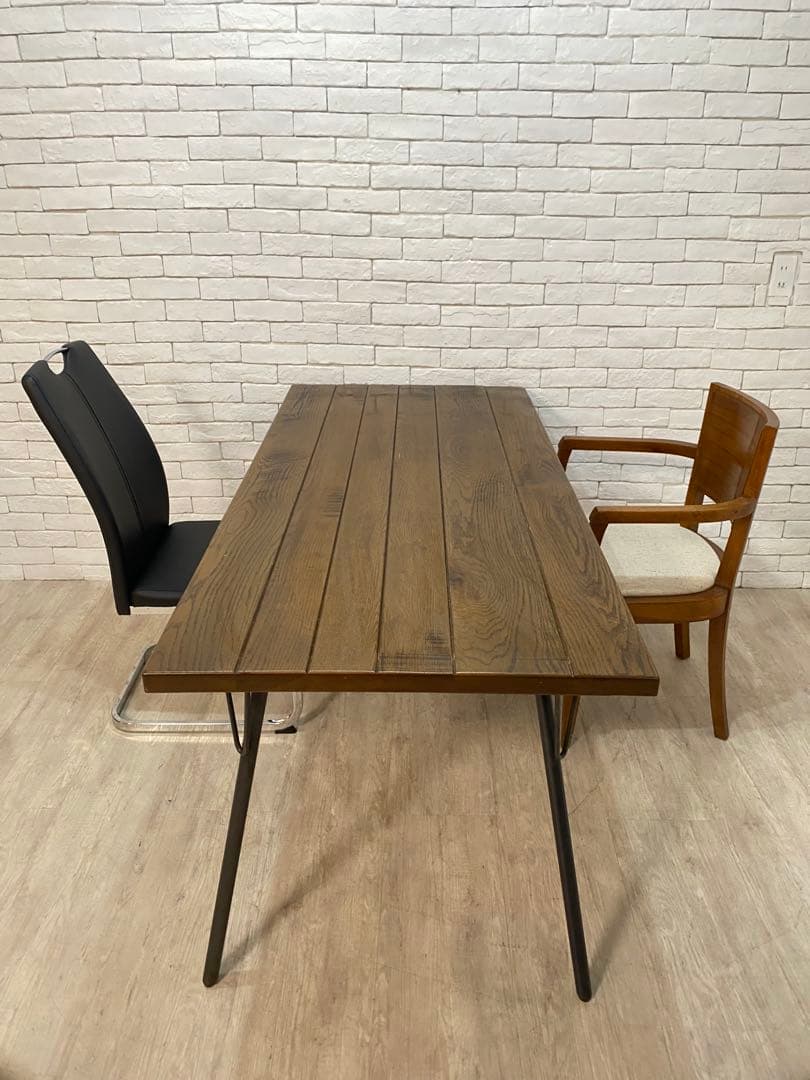 【Buddy　八王子まで配達無料】定価10万円　アクメ　ダイニング