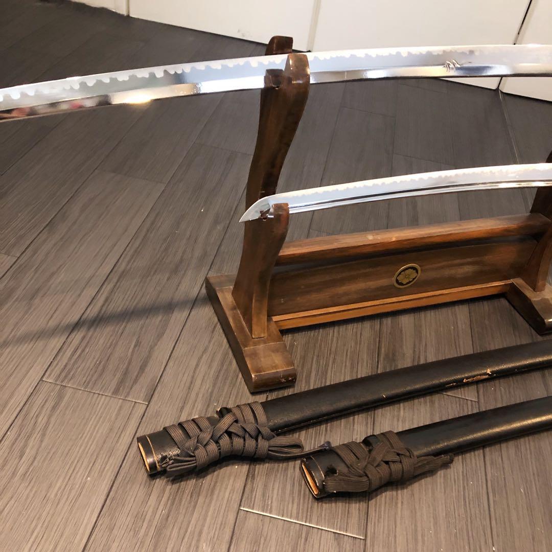 本格模造刀　優刃紋刀身　樋入り　龍刻印　太刀　脇差　大小セット　緑拵え