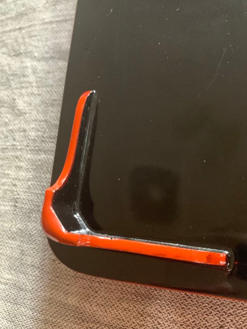 朱塗り 角膳 二枚セット（30cm角 × 高さ5cm）稀にみる美品