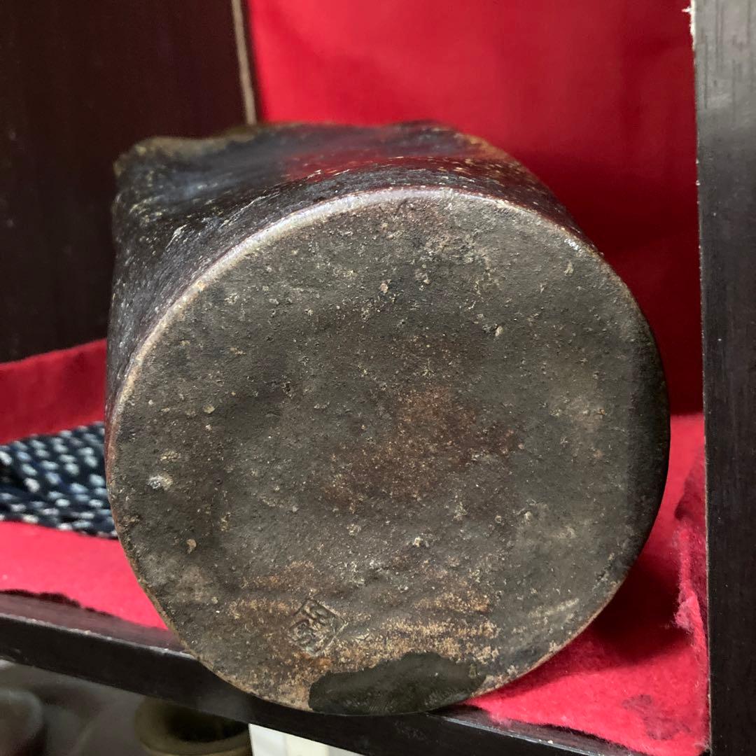 備前焼初代小西陶古作今月いっぱい❣️斬斬り耳付き花入❣️