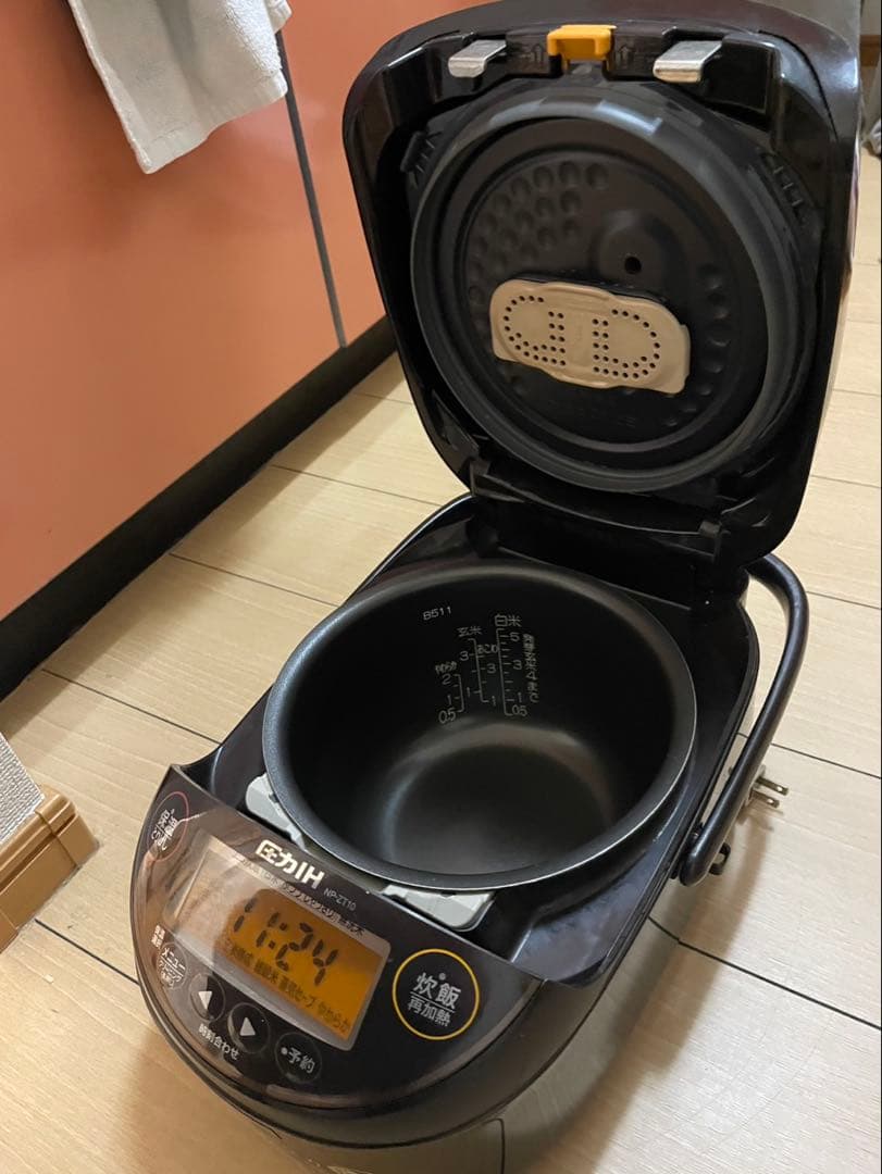 ZOJIRUSHI☆限定商品☆ 圧力IH炊飯ジャー　極め炊き(ダークブラウン) 極め炊き® 圧力IH炊飯ジャー NP-ZX10・18 | 炊飯ジャー | 炊飯 ｜ 商品