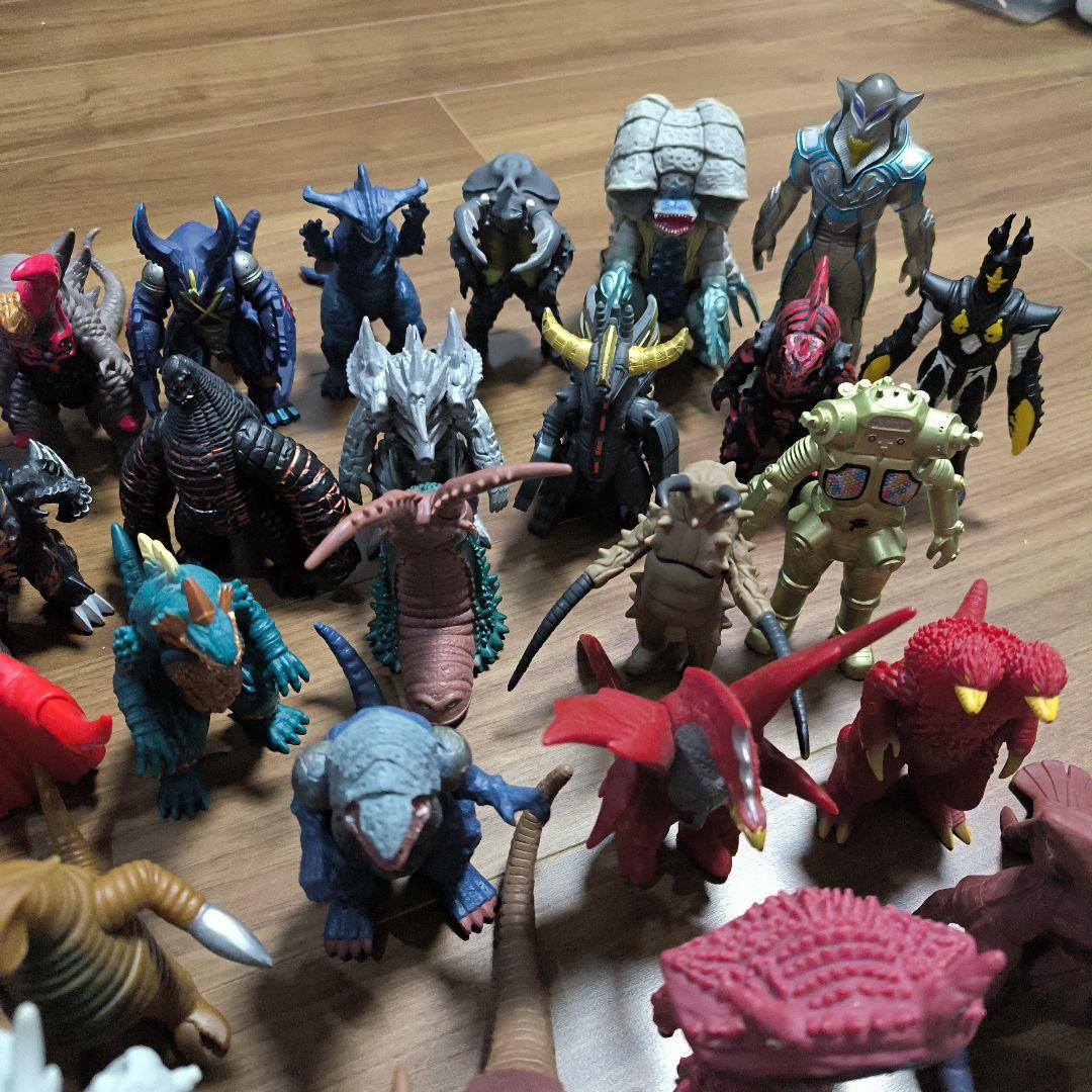 ウルトラマン ソフビ怪獣まとめ売り DXギンガスパーク