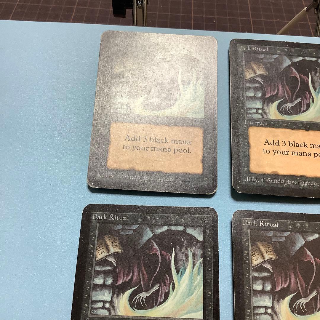 *バラ売り可* 暗黒の儀式/Dark Ritual LEA英語4枚セット