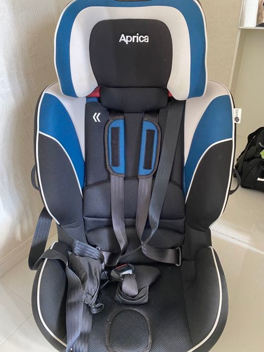 極美品 Aprica アップリカ エアグルーヴ 93501 ジュニアシート