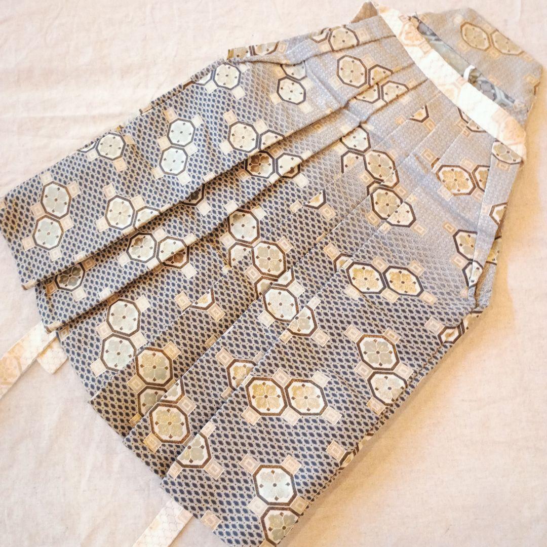 男の子　5歳　七五三　120㎝前後　ネイビー　青　 鶴と松の刺繍 和装