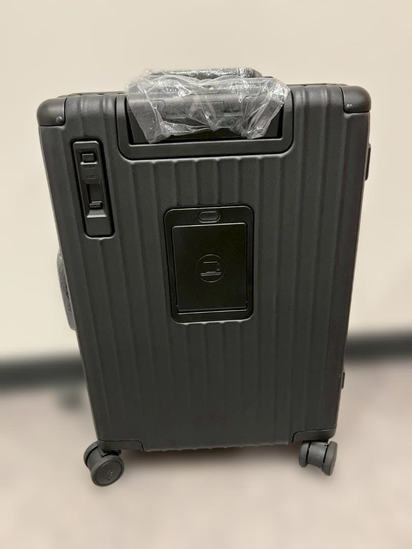 リベティ多機能キャリーケース【マットブラックS】B16 TSAロック