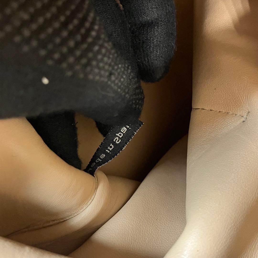 J&M Davidson✨デイジー ウィズ スタッズ 巾着 黒 バンドバッグ