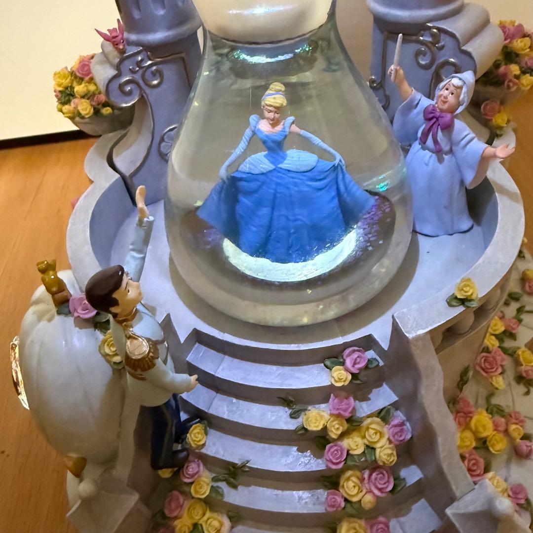 ディズニー シンデレラ スノーグローブ