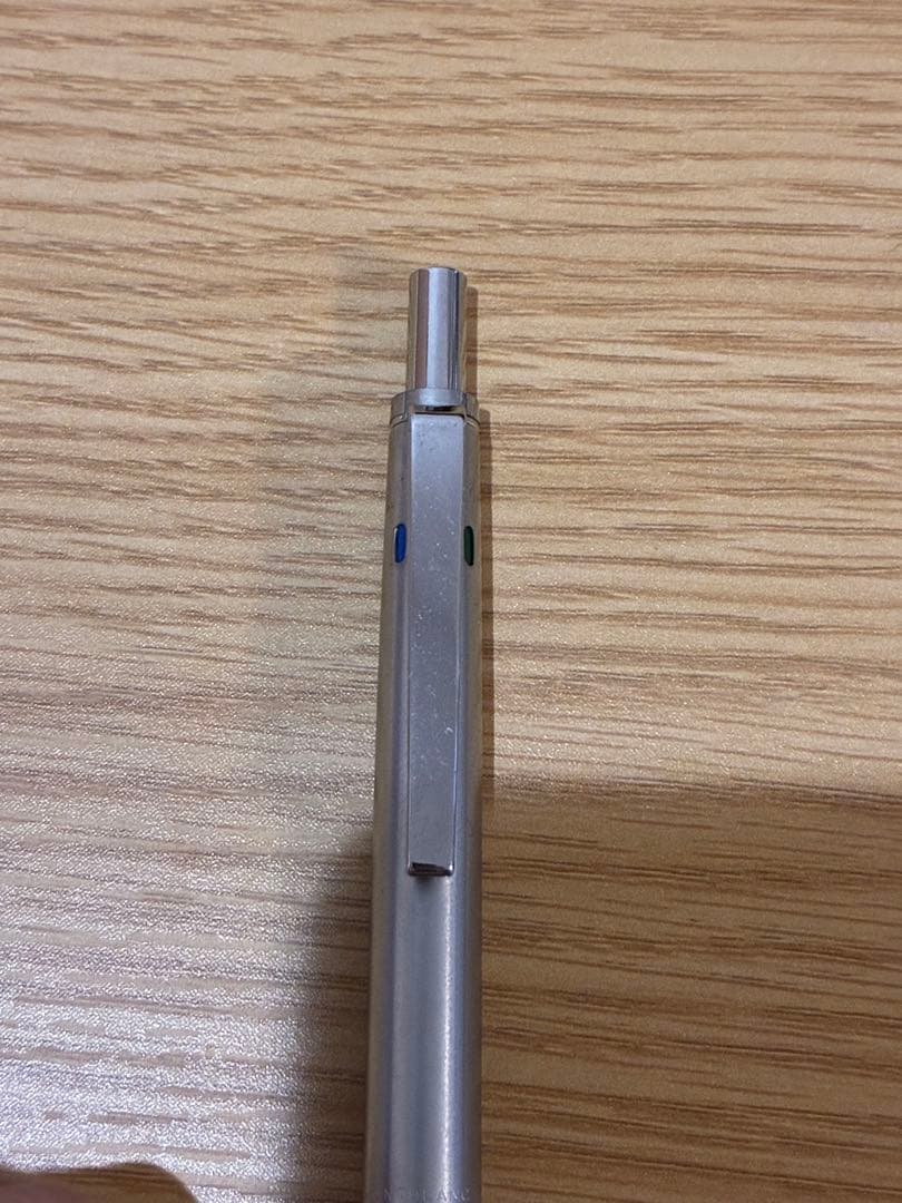 廃番】モンブラン 672 マルチカラーボールペン 振り子式ノック機構