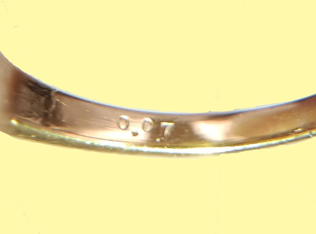 K18指輪　メレダイヤ、メレルビー