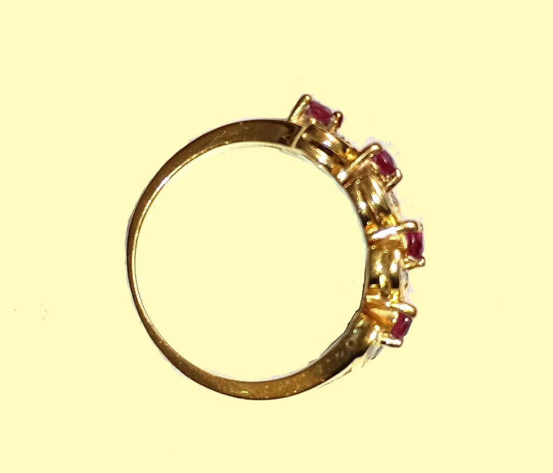 K18指輪　メレダイヤ、メレルビー