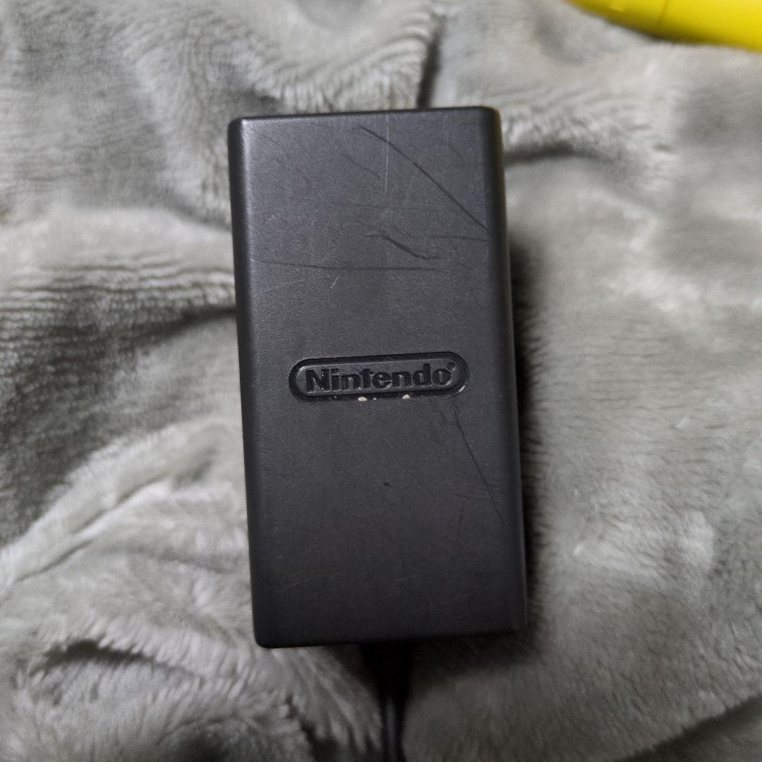 Nintendo Switch Lite　本体　純正ACアダプター 充電器付き