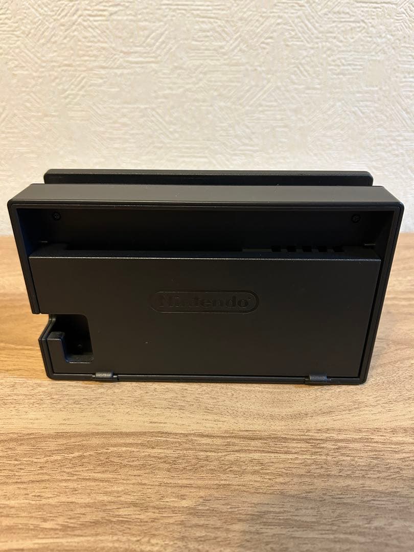 【美品】(箱あり)Nintendo Switch 本体 ネオンブルーネオンレッド