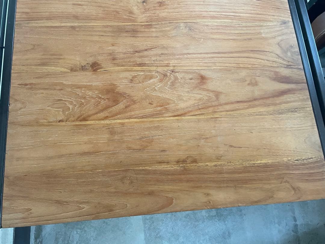 ダイニングテーブル　bisco