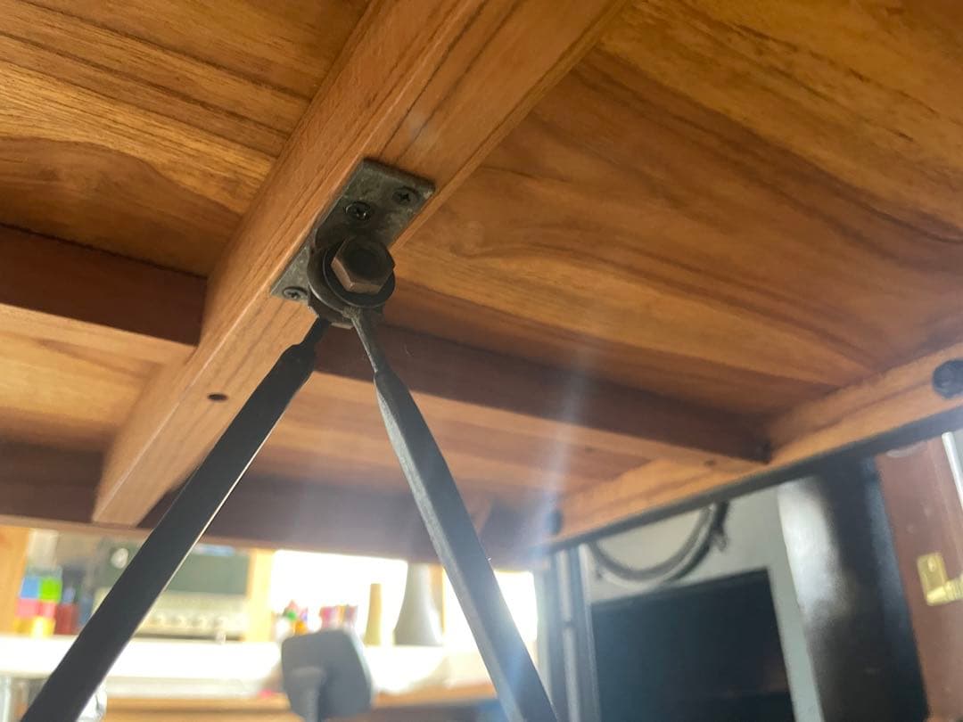 ダイニングテーブル　bisco