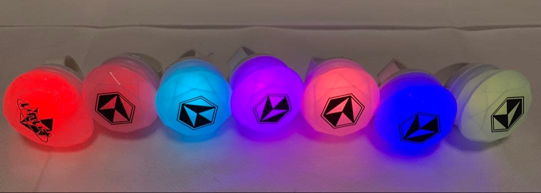 いれいす リングライト 初兎カラー - いれいすとあ【公式グッズ