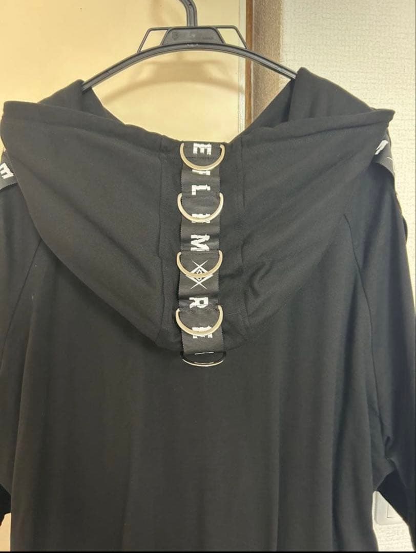 REFLEM DリングロゴテープZIPパーカー