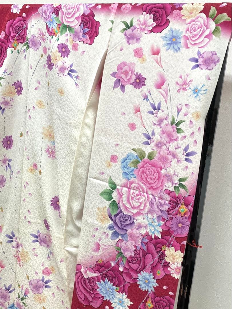 振袖 仮絵羽 紋意匠 ストーン 薔薇 正絹 未仕立て品 八掛付き
