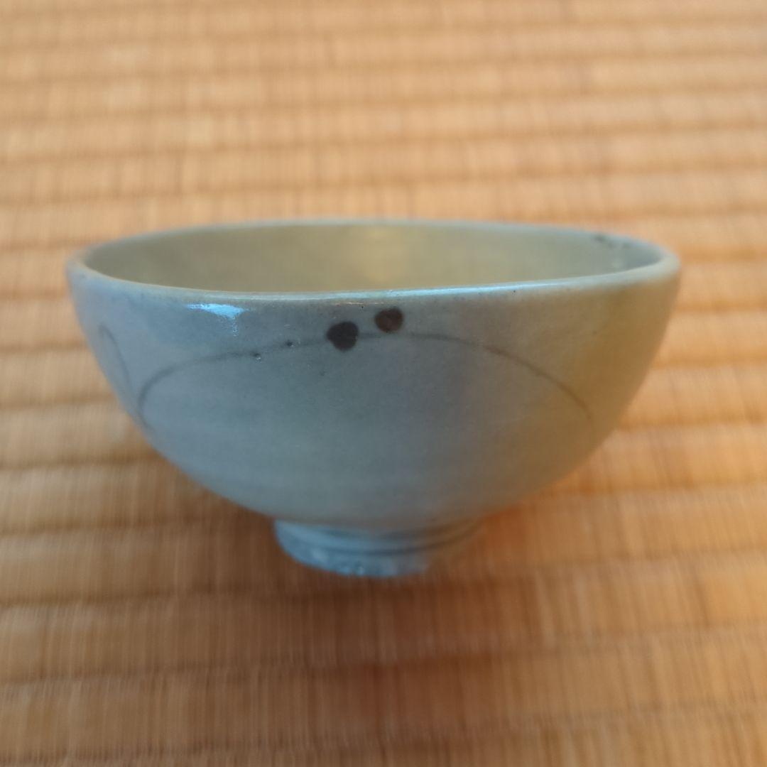 灰色の花模様 陶器ボウル おわん 直径約10cm初期伊万里 骨董 古美術 掌