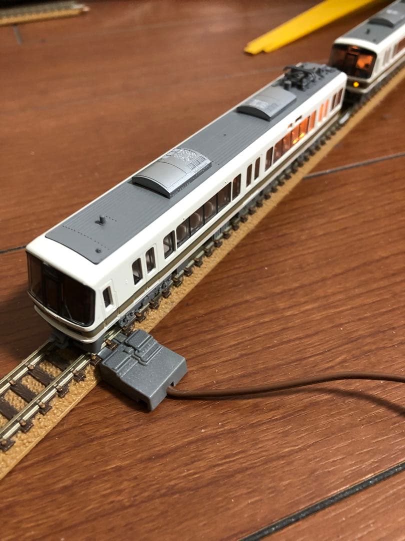 KATO 221系 直流近郊形電車 室内灯付き - メルカリ