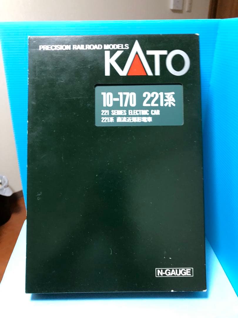 KATO 221系 直流近郊形電車 室内灯付き