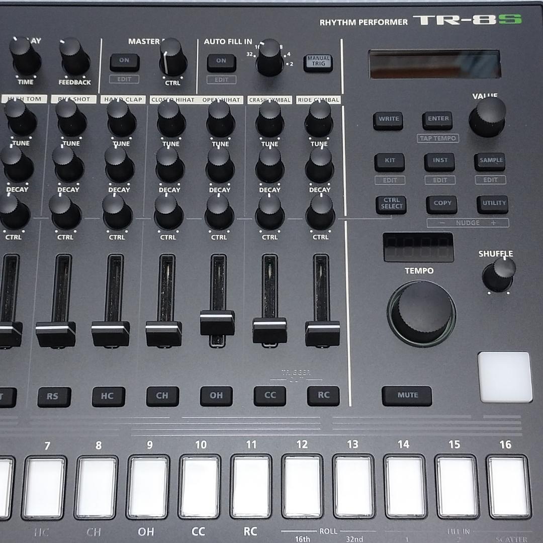 【美品】Roland ローランド TR-8S リズムパフォーマー