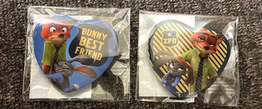 ズートピア DMMスクラッチ ハート缶バッジ 3点 - メルカリ