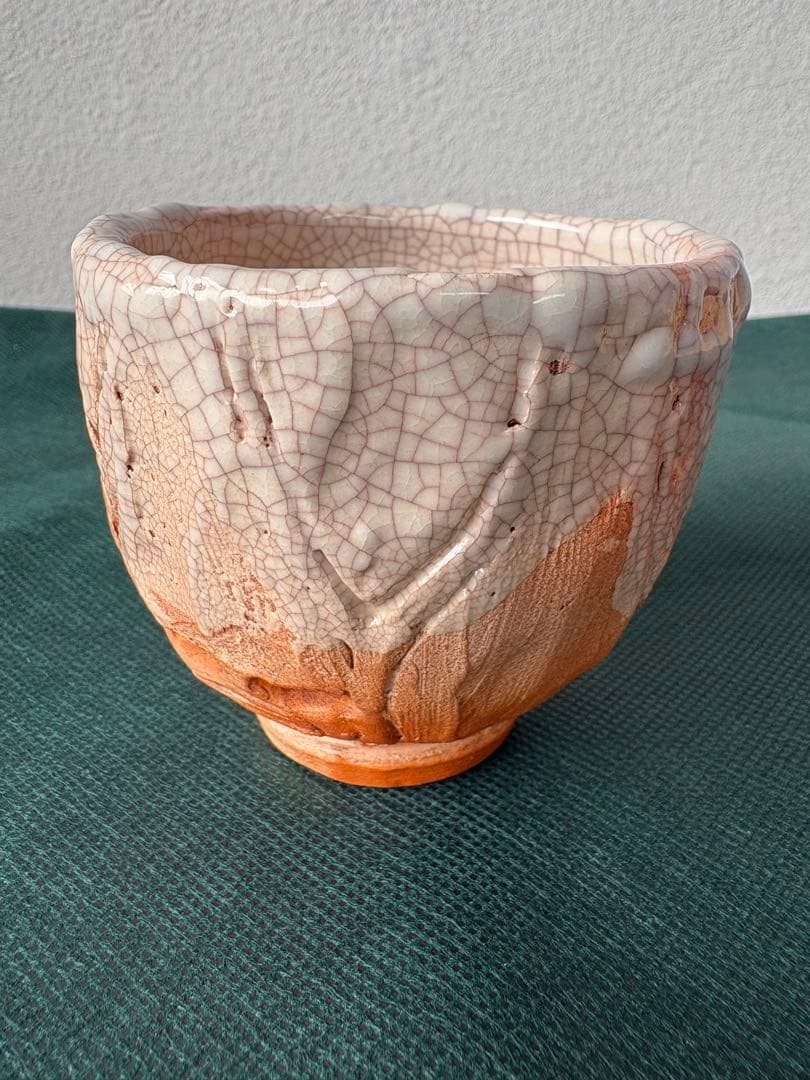 古美術・骨董・楽山焼】 蟹彫紋様 湯呑、酒器 最終お値引き｜2025