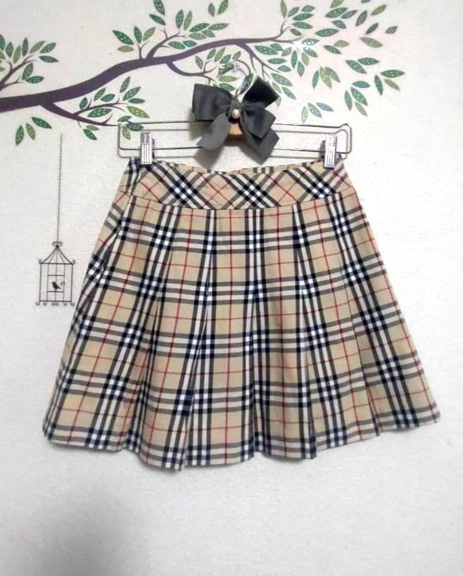 【希少】✨【美品】✨【160】バーバリー チェック　スカート