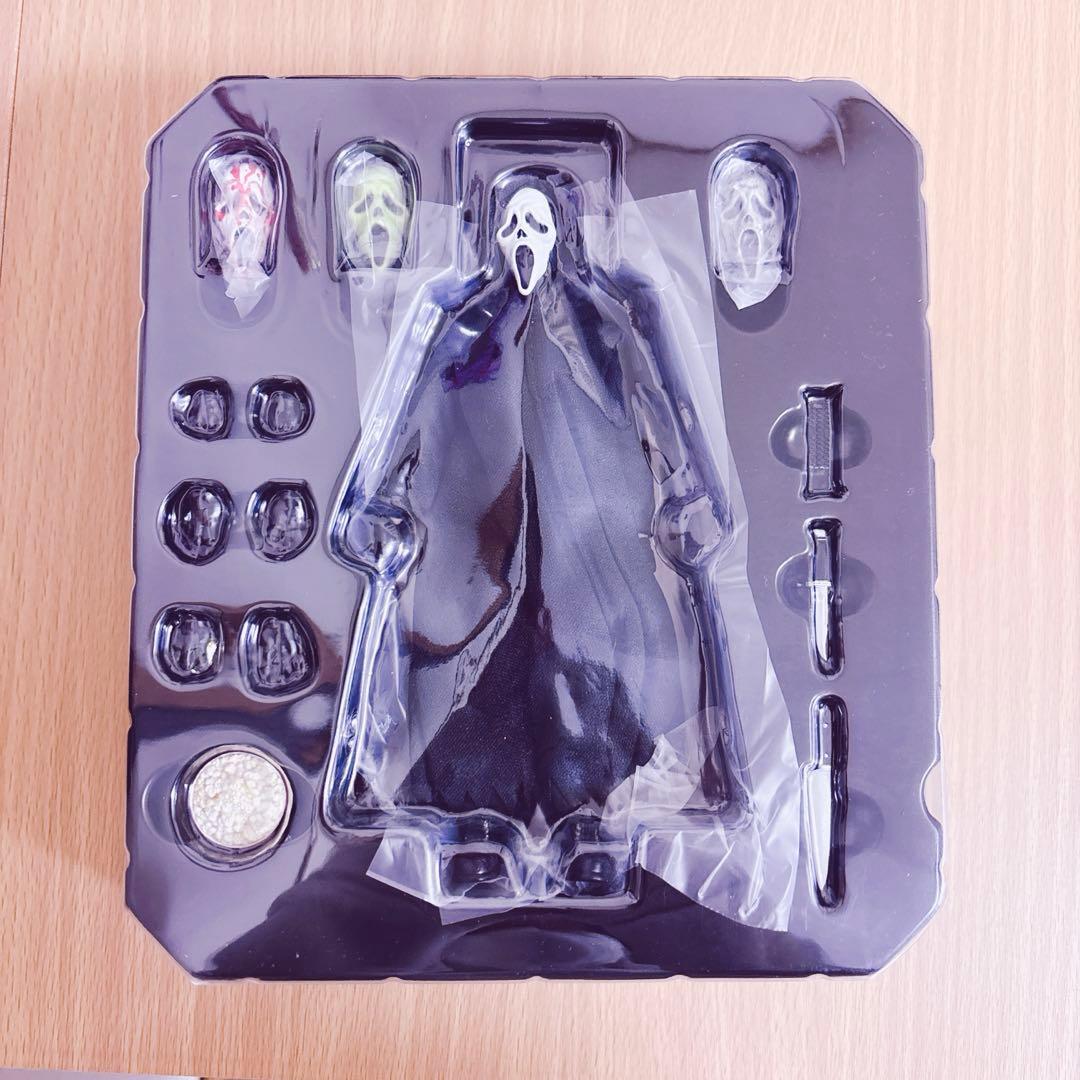 ワン12コレクティブ ゴーストフェイス 1/12 アクションフィギュア