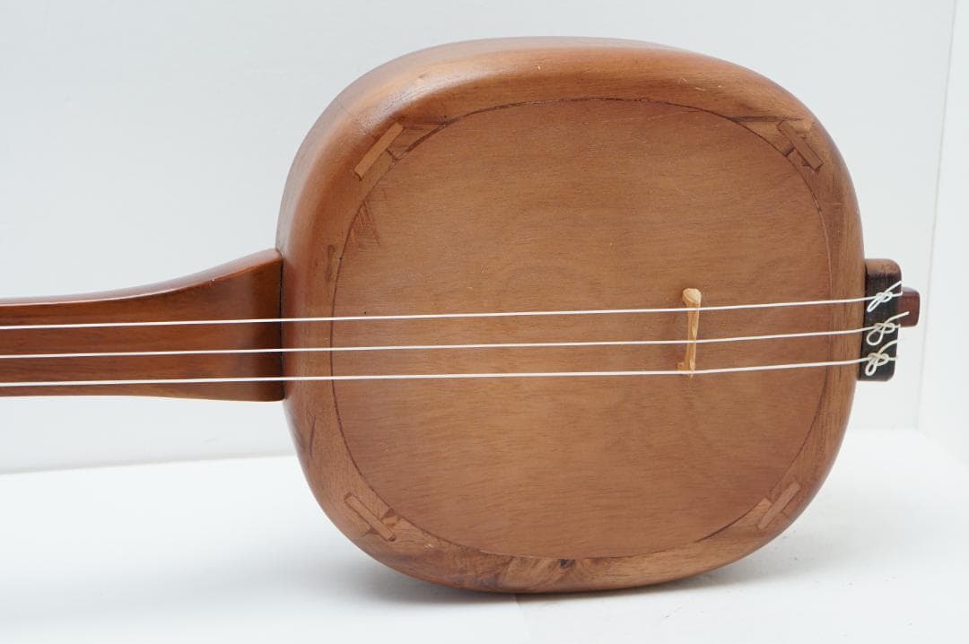美品＞沖縄 三線 木製 メーカー不明