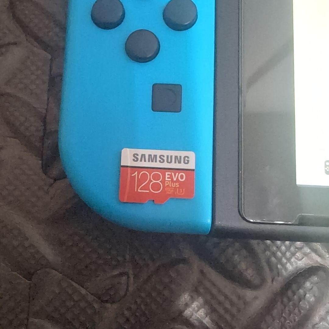 【美品】Nintendo Switch ネオンブルー/レッド 本体