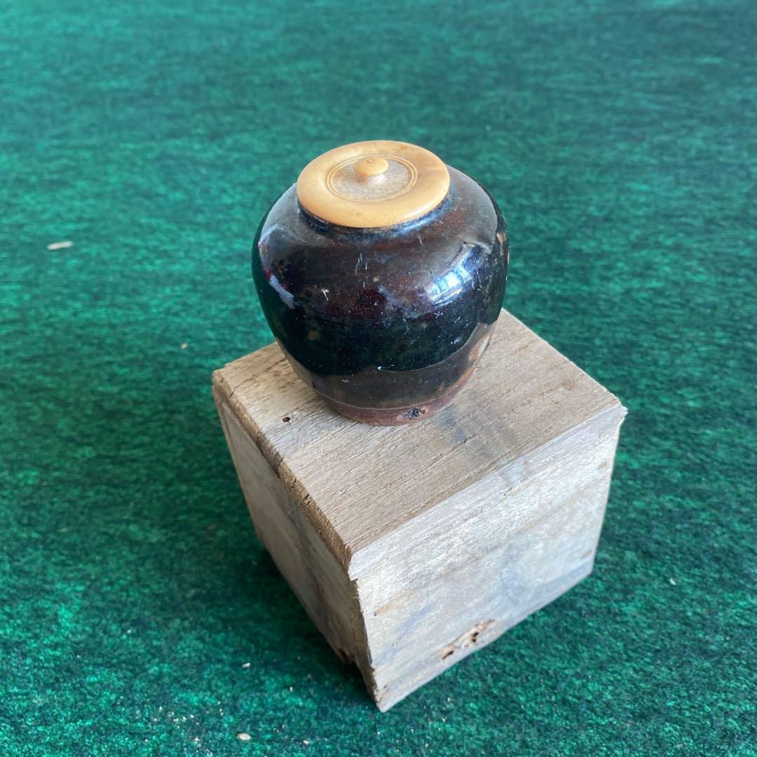 偕楽園焼の茶壷 箱付き