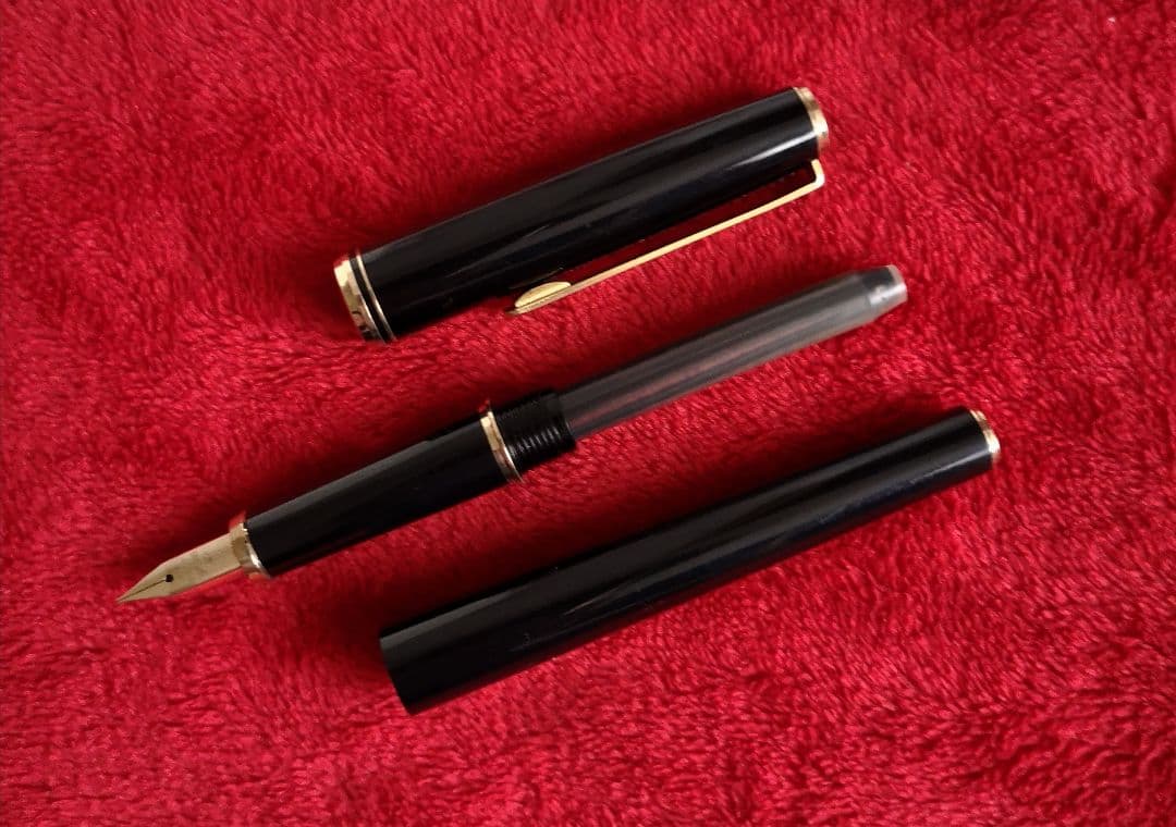 パイロット 万年筆 14K-585 刻印 14金 F H185 ブラックゴールド - メルカリ