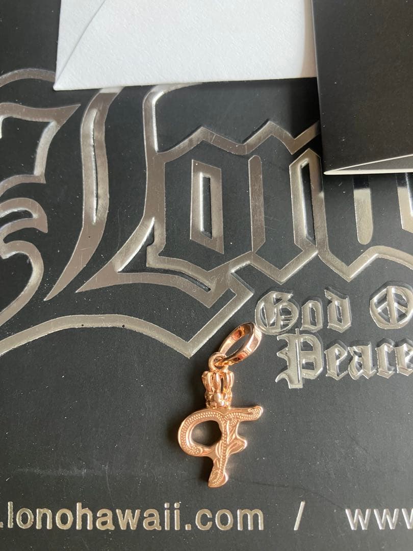 ロノ Lono イニシャルクラウンペンダントトップ 14金