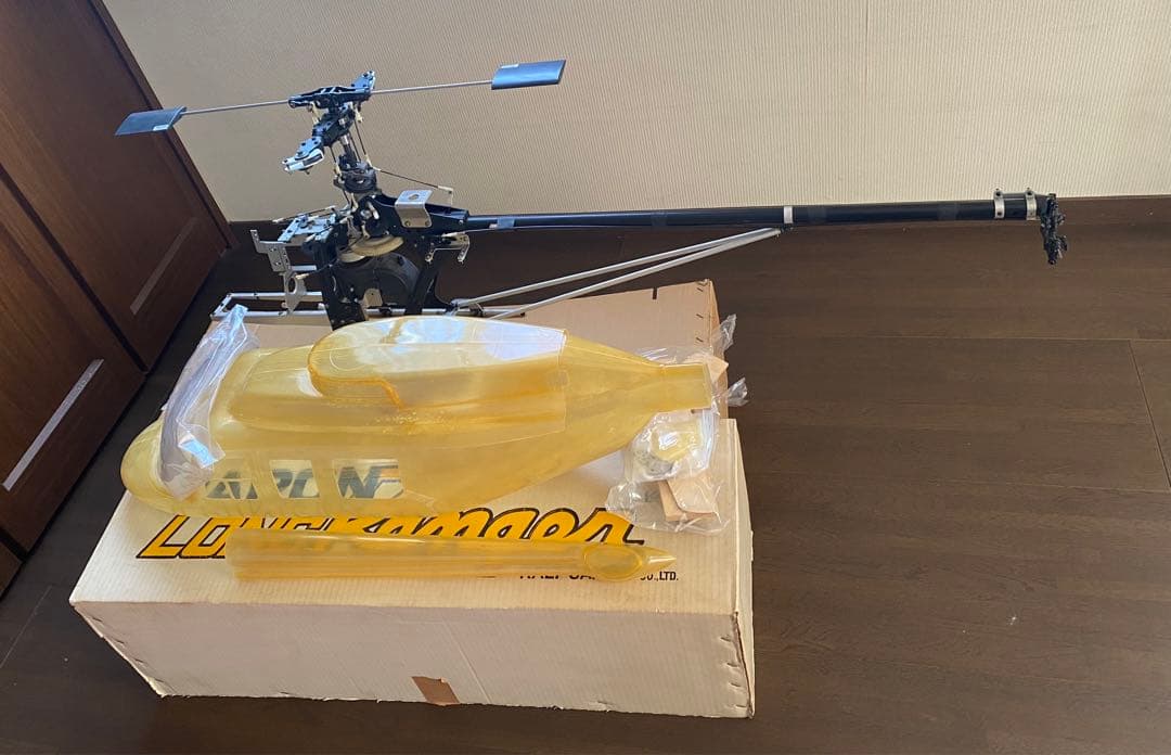 カルト産業製　ロングレンジャー　スケールヘリコプター　ボディ組み立てキット カルト産業製 ロングレンジャー スケールヘリコプター ボディ組み立て