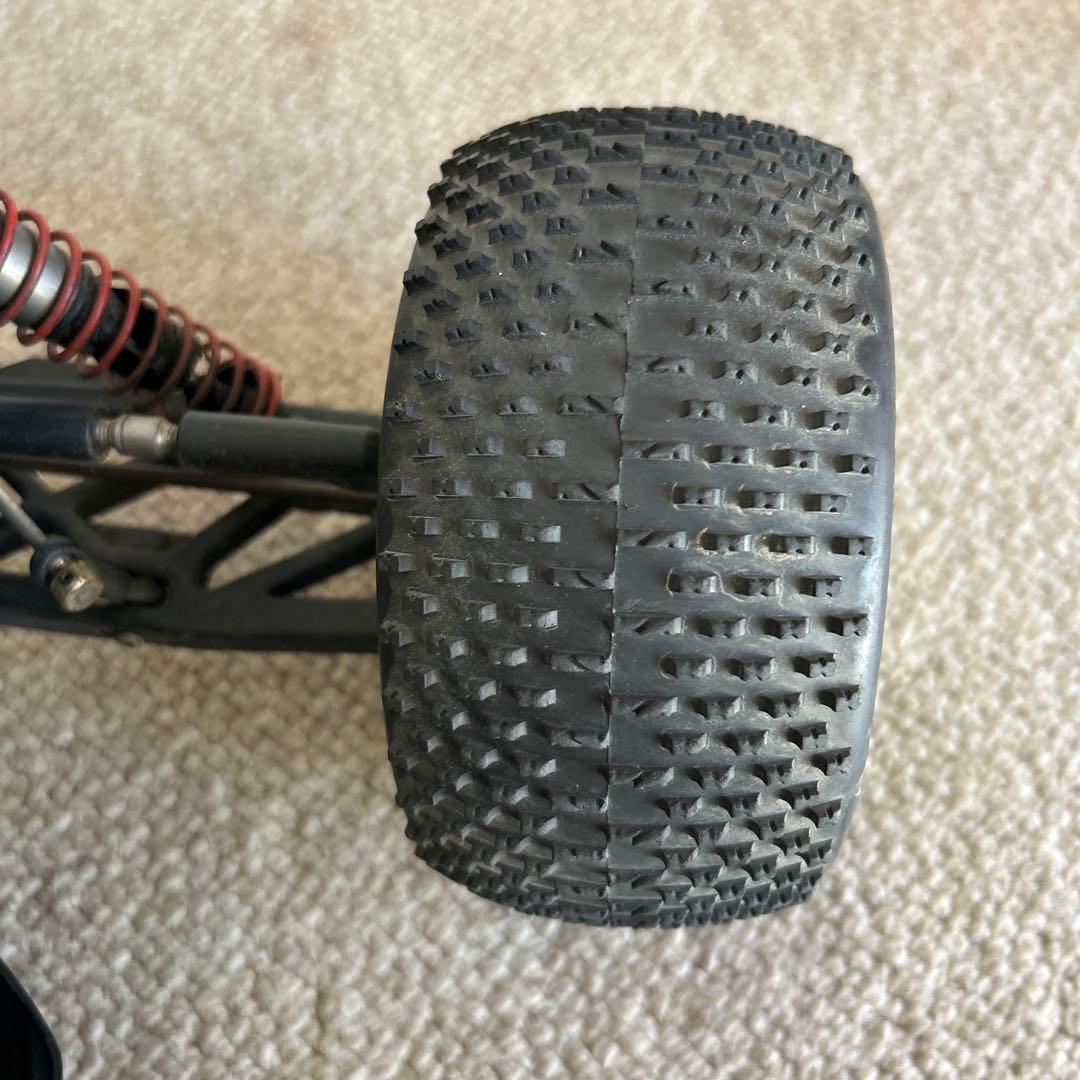 Mugen Seiki MBX5Tエンジンカー