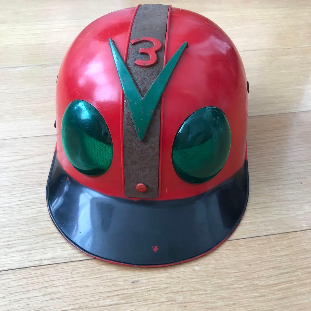 仮面ライダーV3 ヘルメット 子供用 東映 昭和レトロ アトラク - メルカリ
