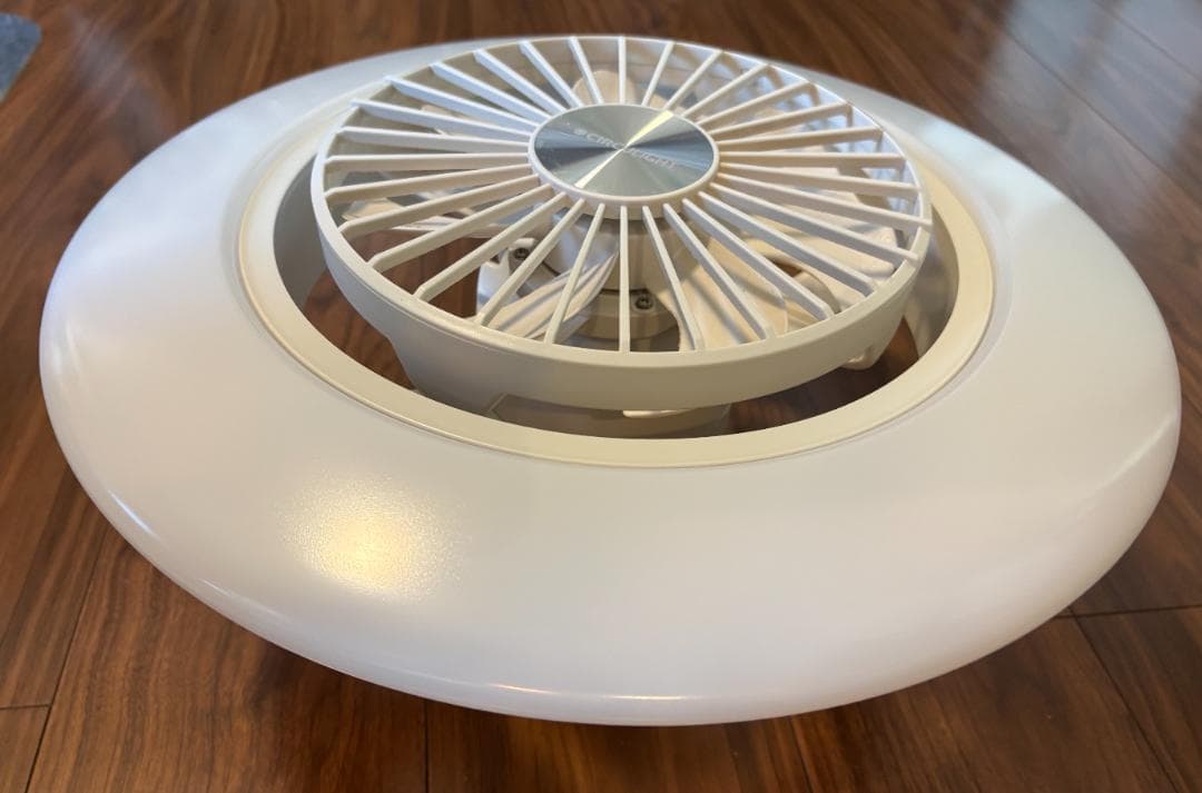 シーリングファンライト（リモコン付き）