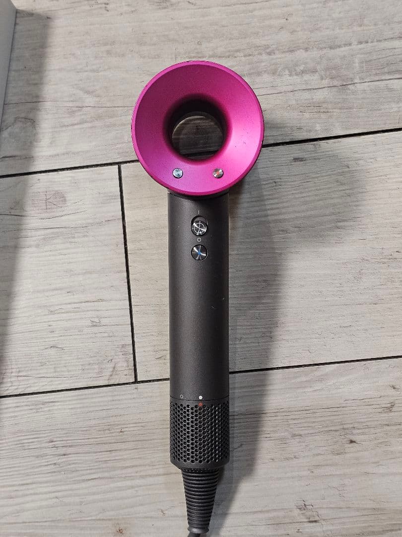 １点限り　圧倒的最安　保証付き　ダイソン　メンテナンス済み　dyson hd15