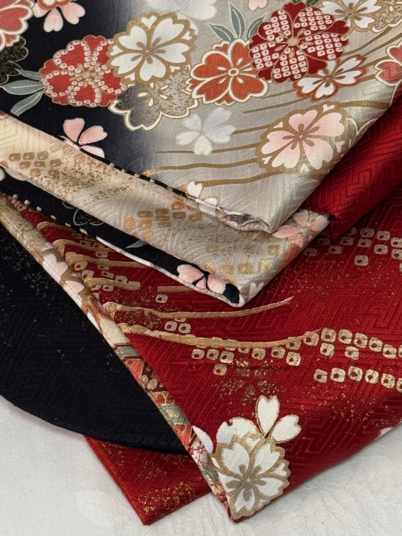 極美品] 振袖 正絹 桜 鶴 紅 白 黒 高身長 成人式 結婚式