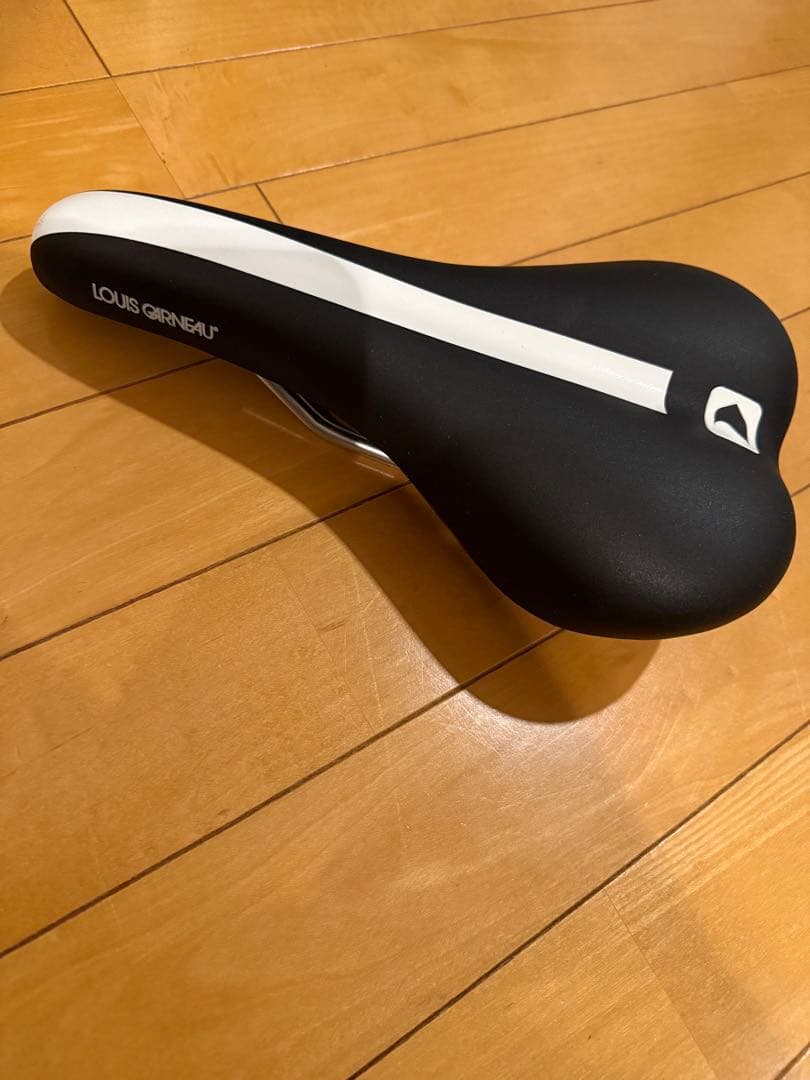 LOUIS GARNEAU LGS-FIVEクロスバイク直接引き渡し限定　福岡市