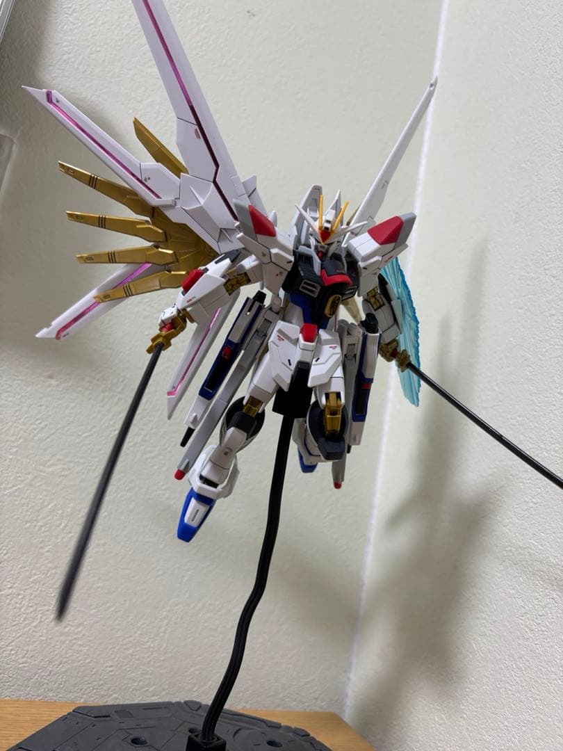 ギャンボー8100様hgce マイティーストライクフリーダムガンダム