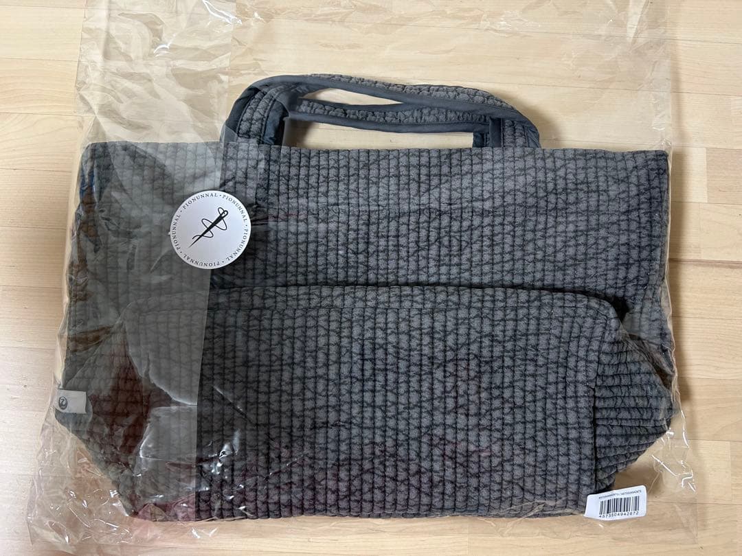 ピオヌンナル ヴィクトリア JALコラボ ポーチ付トートバッグ 【匿名配送】