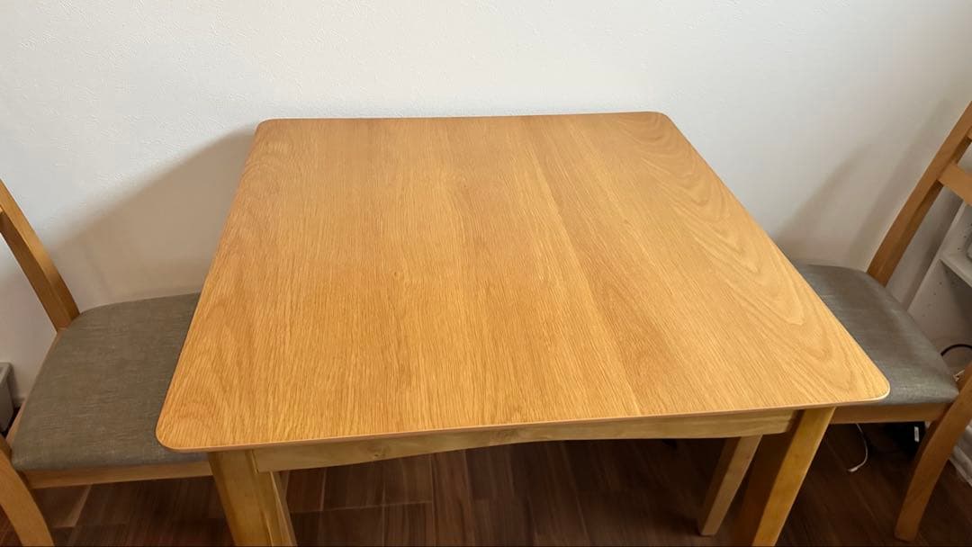 【4000円引】タンスのゲン　ダイニングテーブル75x75cm